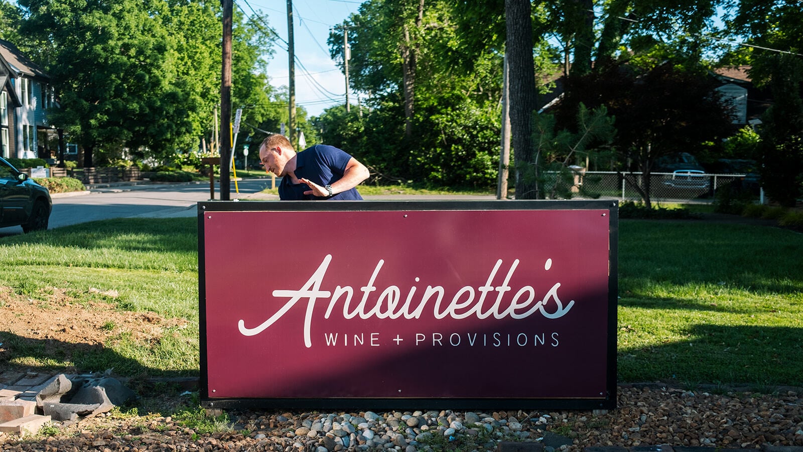 Antoinette's Sign